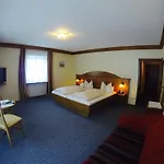 Aktivhotel & Schmelz Ihr Familienfreundliches Urlaubs Mit Wellness, Almsauna, Chiemgau Karte מלון