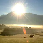 Aktivhotel & Schmelz Ihr Familienfreundliches Urlaubs Mit Wellness, Almsauna, Chiemgau Karte אינזל