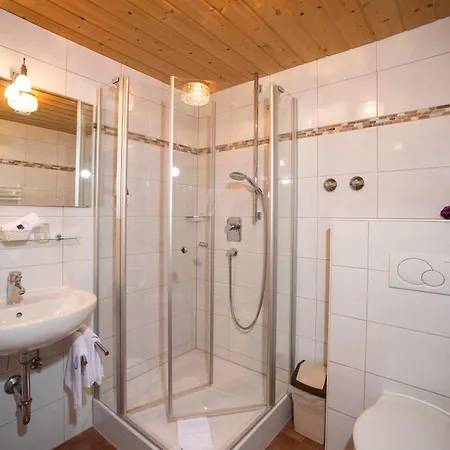 Hotel Aktivhotel & Schmelz Ihr Familienfreundliches Urlaubs Mit Wellness, Almsauna, Chiemgau Karte Inzell