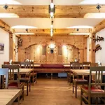 Hotel Aktivhotel & Schmelz Ihr Familienfreundliches Urlaubs Mit Wellness, Almsauna, Chiemgau Karte 3*