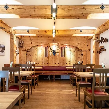 Hotel Aktivhotel&gasthof Schmelz Ihr Wellness In 3*