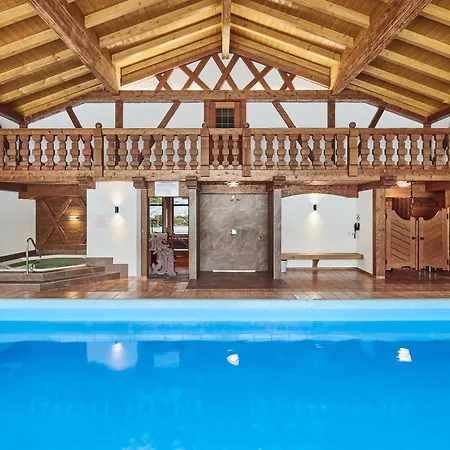 Hotel Aktivhotel&gasthof Schmelz Ihr Wellness In 3*