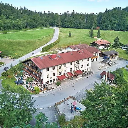 Aktivhotel & Schmelz Ihr Familienfreundliches Urlaubs Mit Wellness, Almsauna, Chiemgau Karte فندق انزل