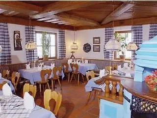 Aktivhotel & Schmelz Ihr Familienfreundliches Urlaubs Mit Wellness, Almsauna, Chiemgau Karte 3*